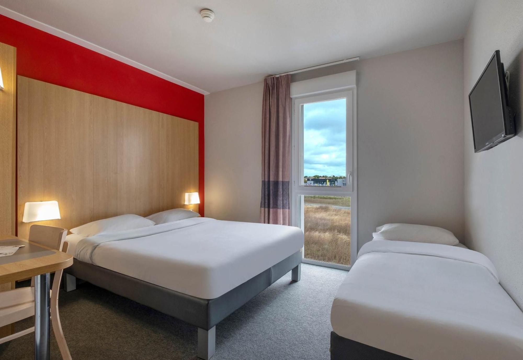B&B Hotel La Rochelle Beaulieu Puilboreau Exteriör bild