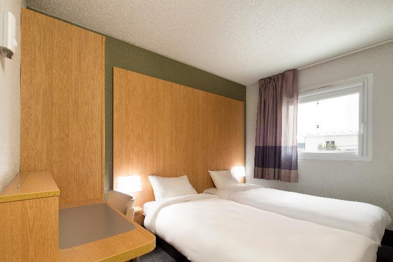 B&B Hotel La Rochelle Beaulieu Puilboreau Exteriör bild